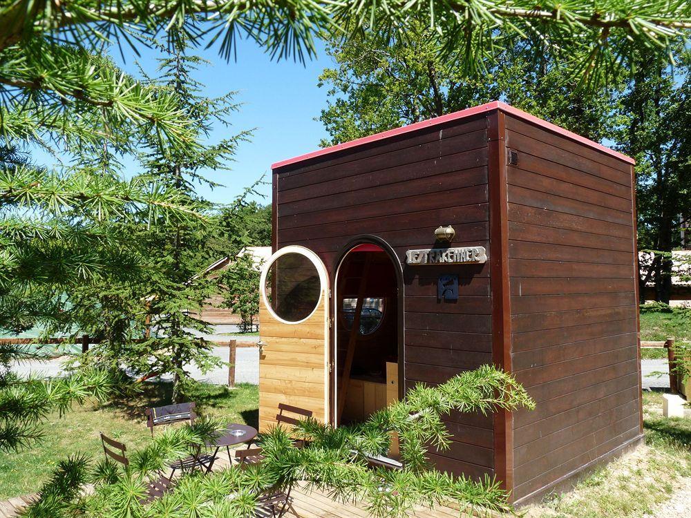 Village Vacances - Defiplanet' Dienne  Exterior photo