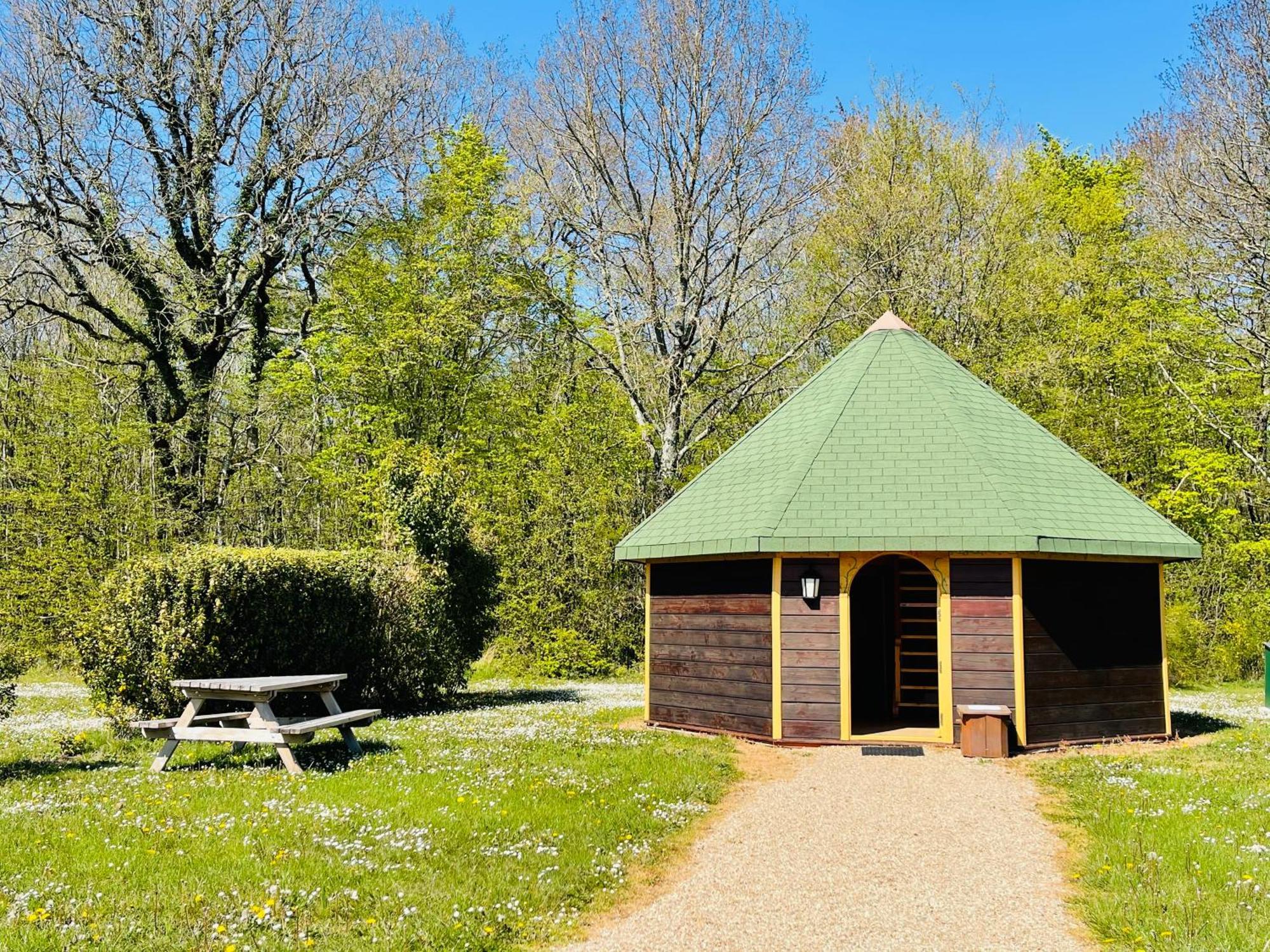 Village Vacances - Defiplanet' Dienne  Exterior photo